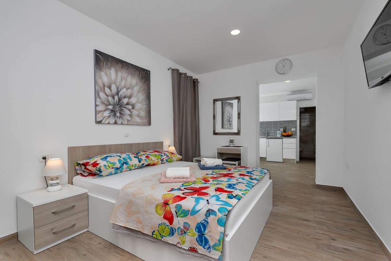 Apartman-Studio Meri Макарська Екстер'єр фото