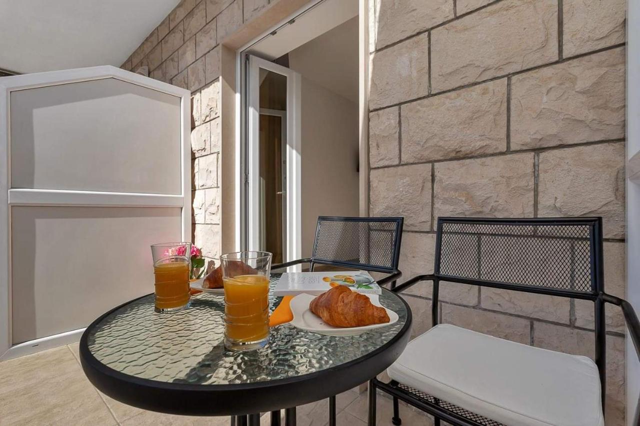 Apartman-Studio Meri Макарська Екстер'єр фото