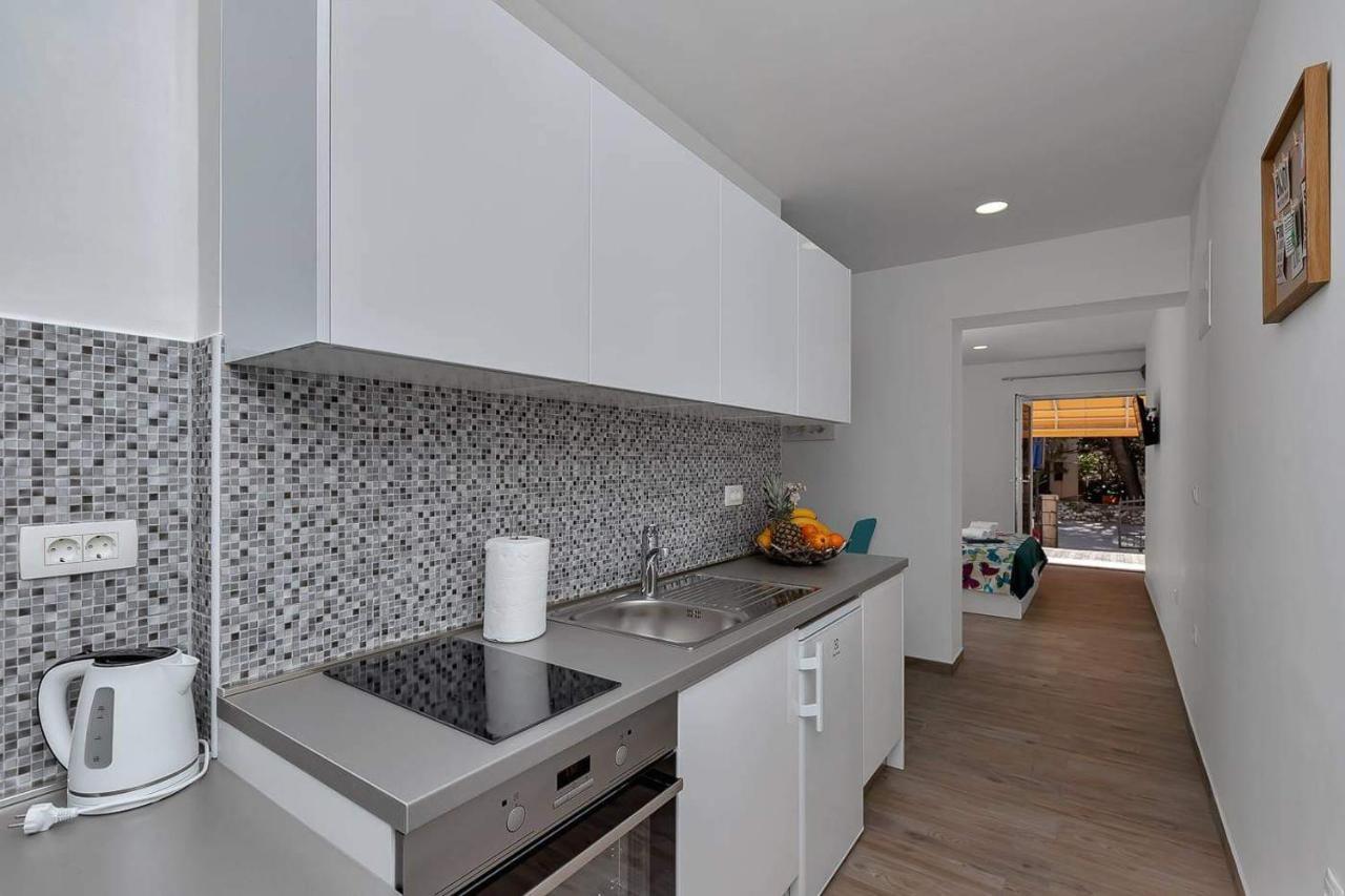 Apartman-Studio Meri Макарська Екстер'єр фото
