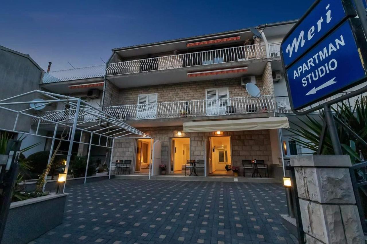 Apartman-Studio Meri Макарська Екстер'єр фото